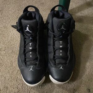 Jordan 6 Ring Black and white
